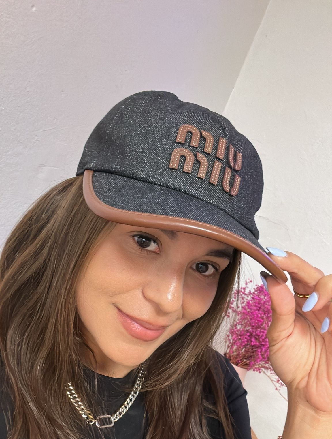 BLACK & BROWN CAP