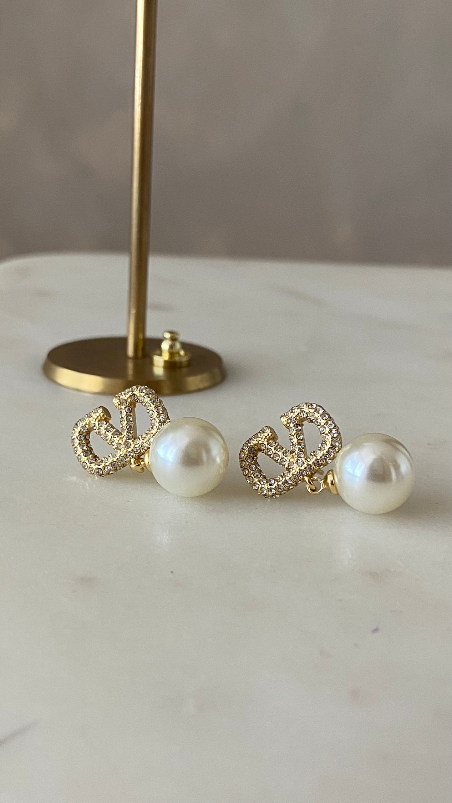 Gold earrings