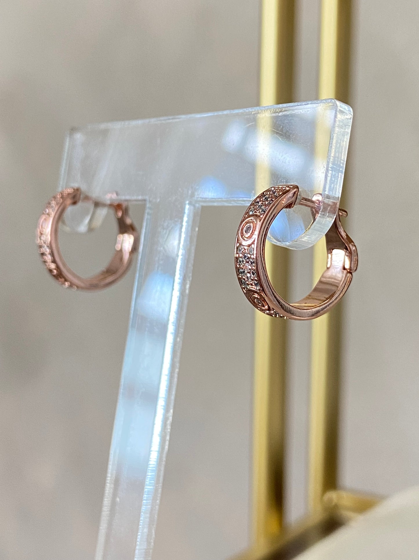 Zirconia rose gold earrings