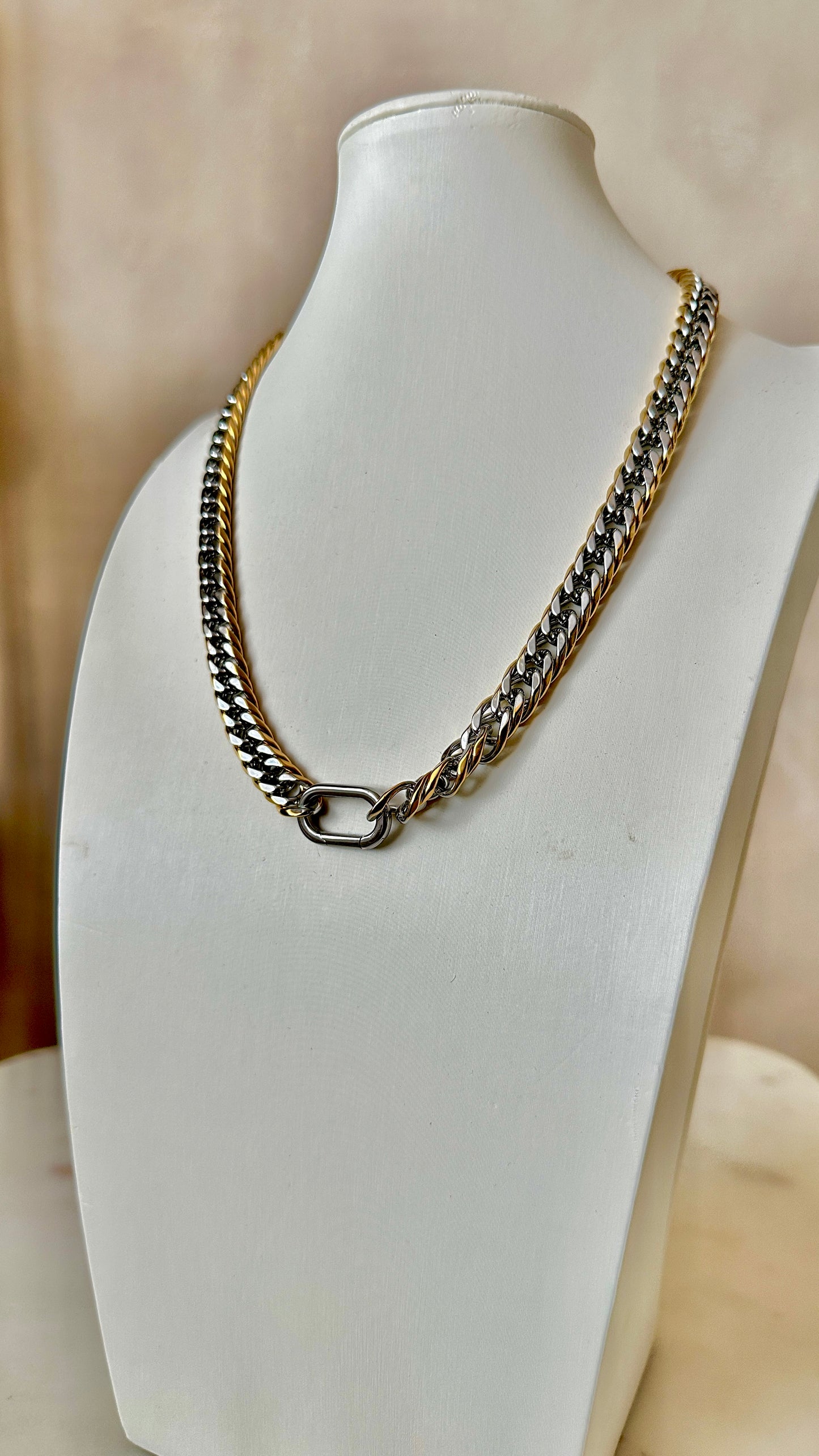 Big two tones necklace