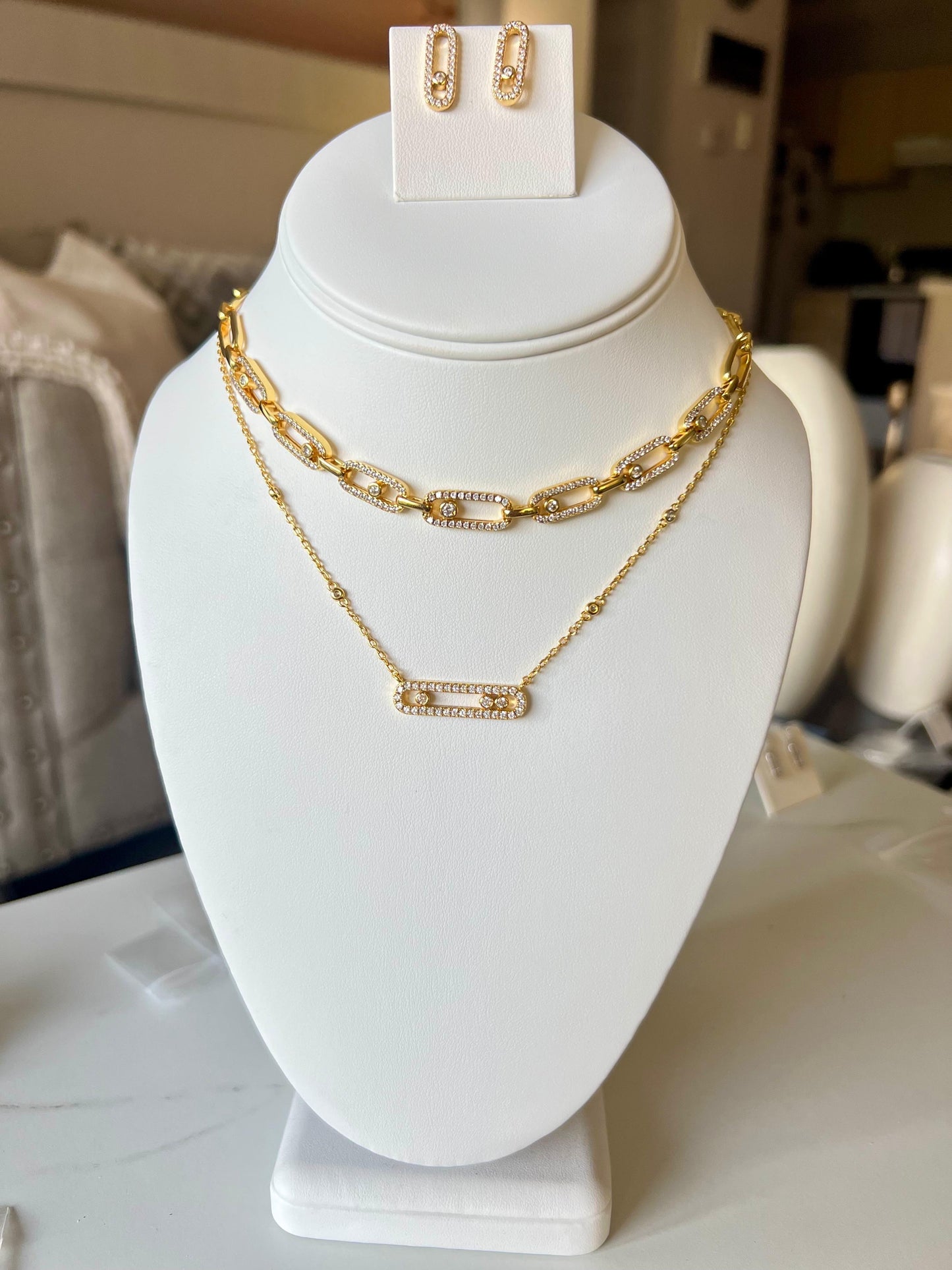 One bar full zirconia Gold