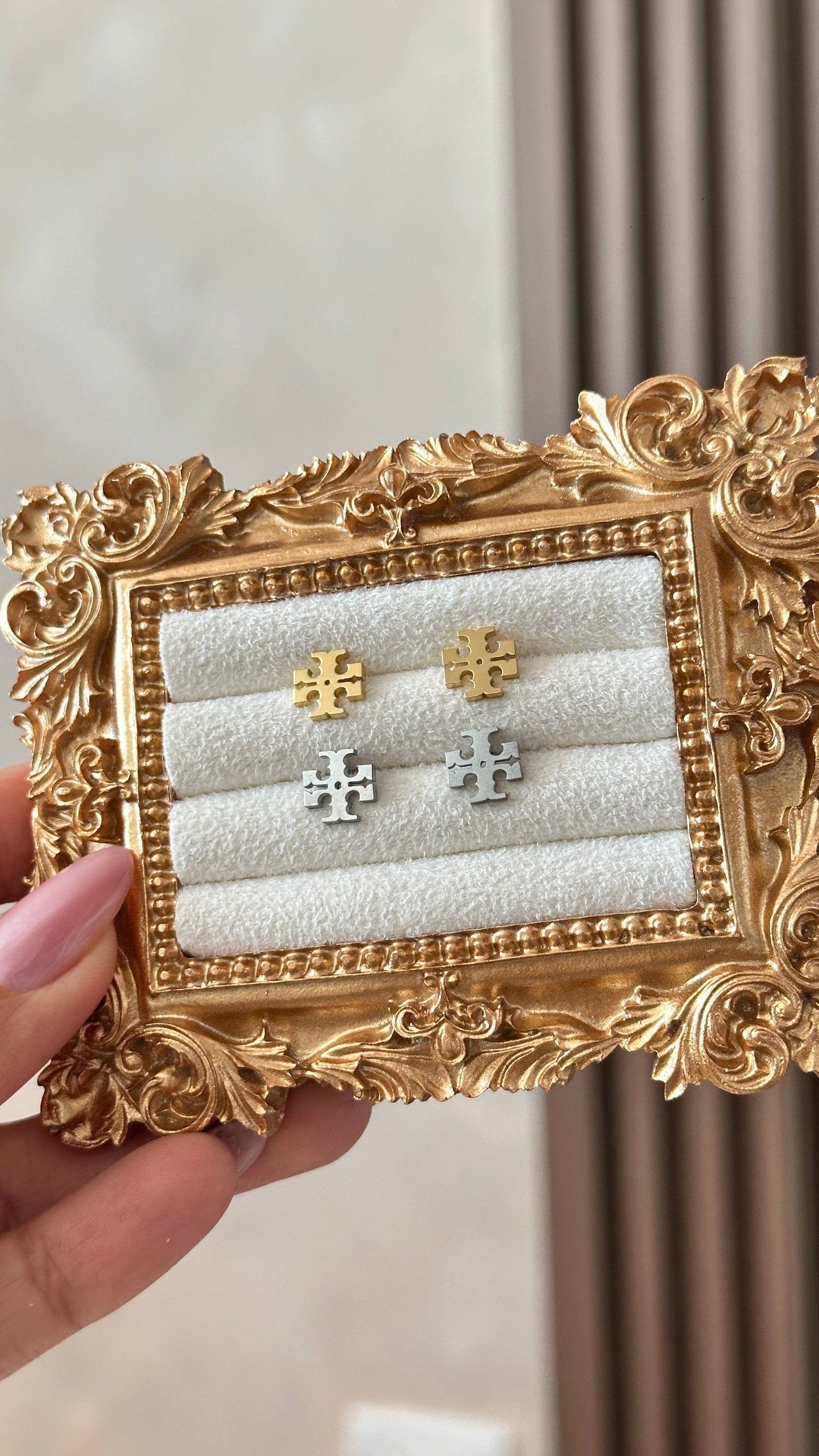 Mini Earrings